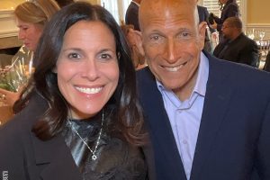 22ca6079-fd06-475b-926b-1dcdaa408958